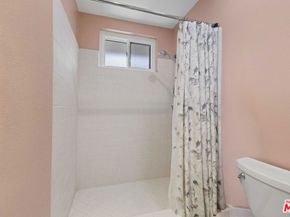 2701 Voorhees Avenue 3, Redondo Beach CA 90278