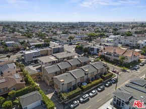 2701 Voorhees Avenue 3, Redondo Beach CA 90278