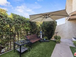 2701 Voorhees Avenue 3, Redondo Beach CA 90278