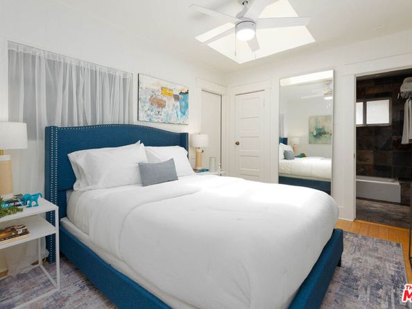 6516 Lexington Avenue, Los Angeles CA 90038
