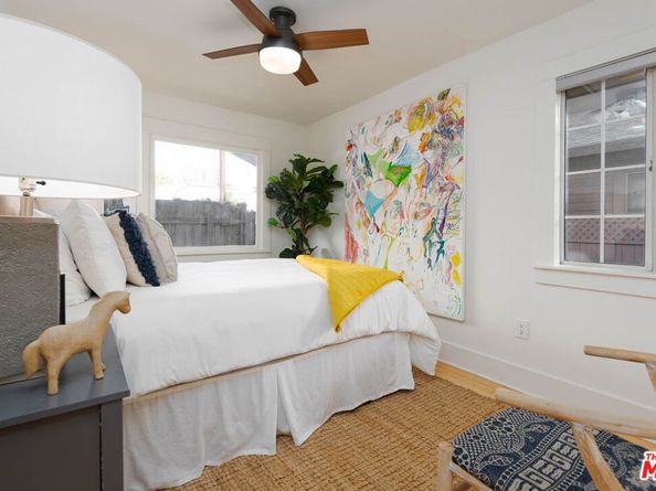 6516 Lexington Avenue, Los Angeles CA 90038