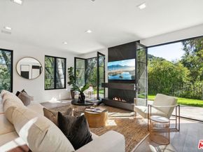 8171 Tianna Road, Los Angeles CA 90046