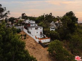 429 Beech Street, Los Angeles CA 90065