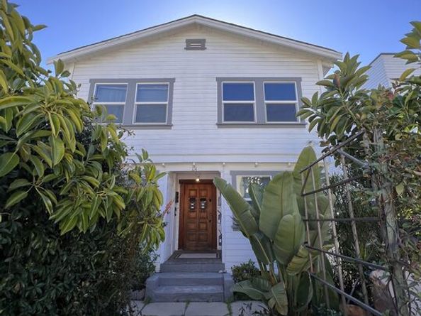 114 Paloma Avenue, Venice CA 90291