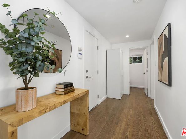 654 Elkins Road, Los Angeles CA 90049
