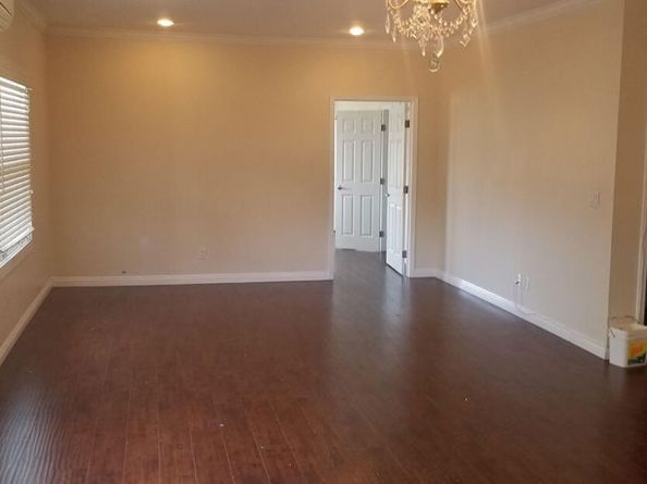 1250 5th Avenue, Los Angeles CA 90019