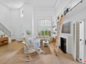 838 17th Street 105, Santa Monica CA 90403