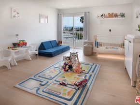 838 17th Street 105, Santa Monica CA 90403