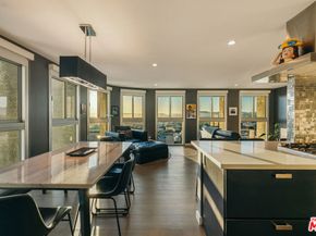 800 W 1st Street 2008, Los Angeles CA 90012