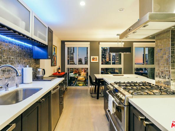 800 W 1st Street 2008, Los Angeles CA 90012