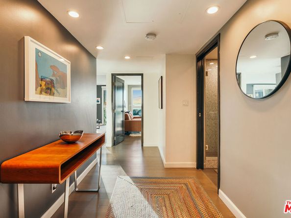 800 W 1st Street 2008, Los Angeles CA 90012