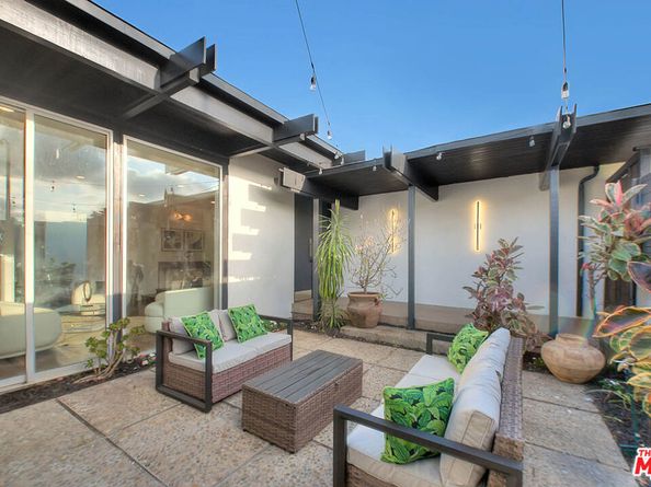 3804 Duray Place, Los Angeles CA 90008