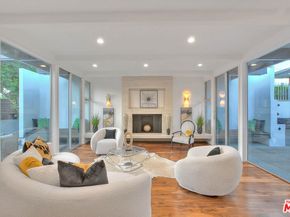 3804 Duray Place, Los Angeles CA 90008