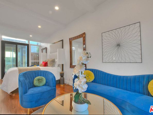 3804 Duray Place, Los Angeles CA 90008