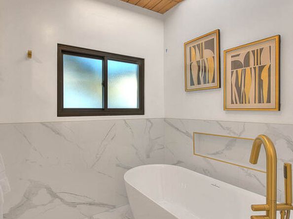3804 Duray Place, Los Angeles CA 90008