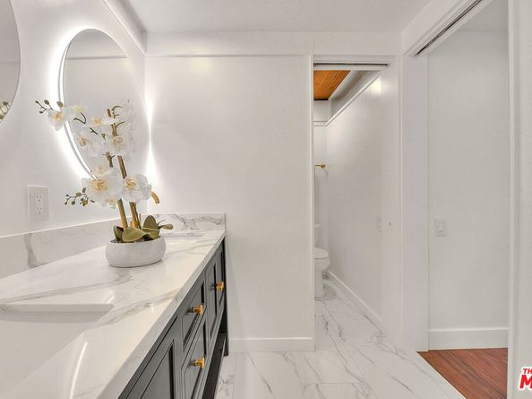 3804 Duray Place, Los Angeles CA 90008