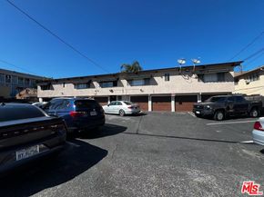 4244 E 5th Street, Long Beach CA 90814