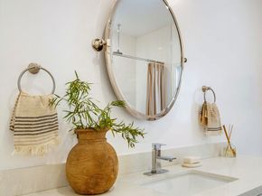 2347 W 29th Place, Los Angeles CA 90018