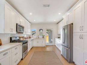 2347 W 29th Place, Los Angeles CA 90018