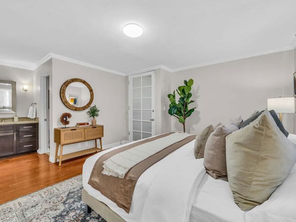 1130 9th Street 1, Santa Monica CA 90403