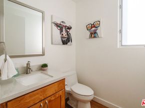 302 S Venice Boulevard, Venice CA 90291