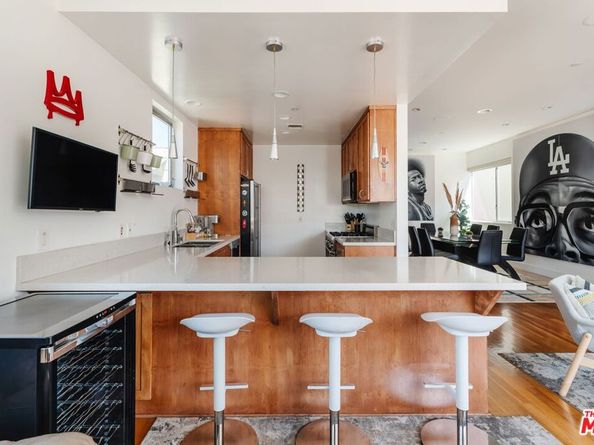 302 S Venice Boulevard, Venice CA 90291