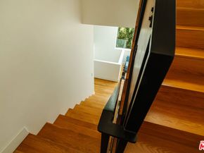302 S Venice Boulevard, Venice CA 90291
