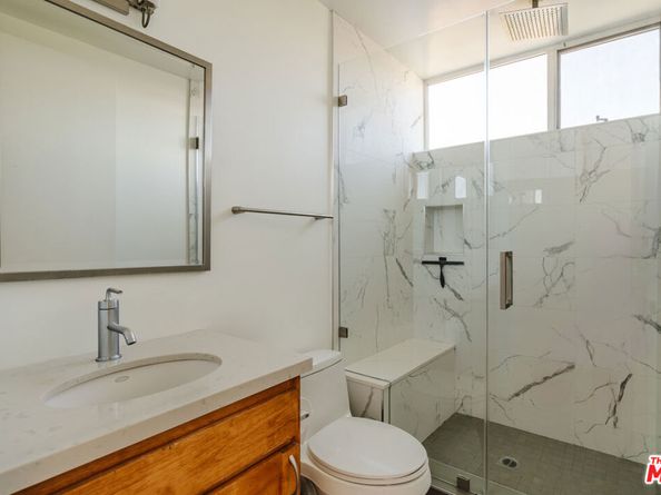 302 S Venice Boulevard, Venice CA 90291