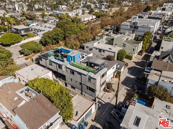 302 S Venice Boulevard, Venice CA 90291