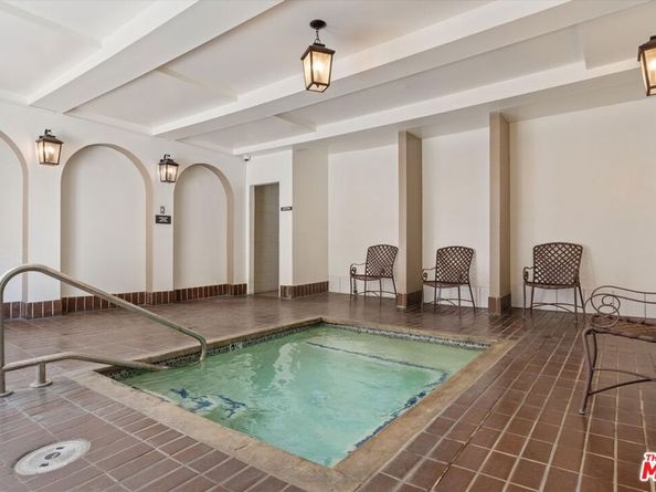 8455 Fountain Avenue 208, West Hollywood CA 90069