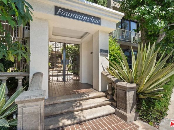 8455 Fountain Avenue 208, West Hollywood CA 90069