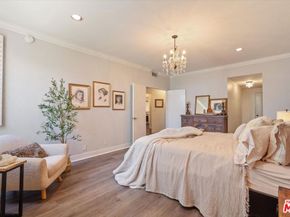 8455 Fountain Avenue 208, West Hollywood CA 90069