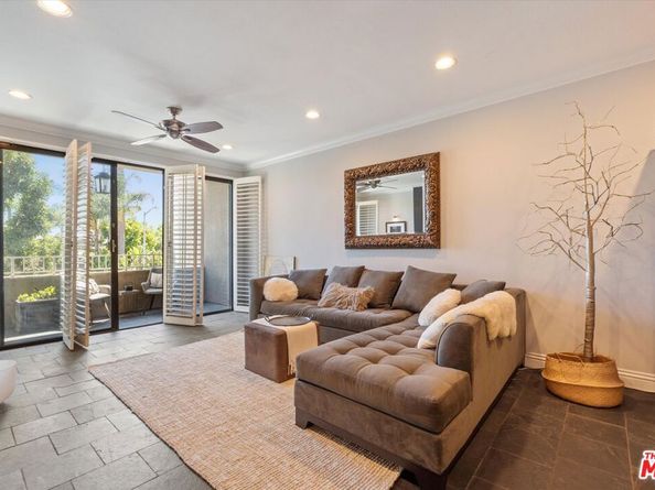 8455 Fountain Avenue 208, West Hollywood CA 90069