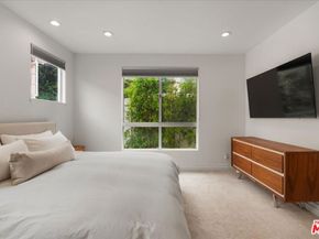 2010 S Beverly Glen Boulevard 302, Los Angeles CA 90025