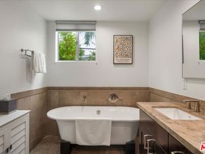2010 S Beverly Glen Boulevard 302, Los Angeles CA 90025