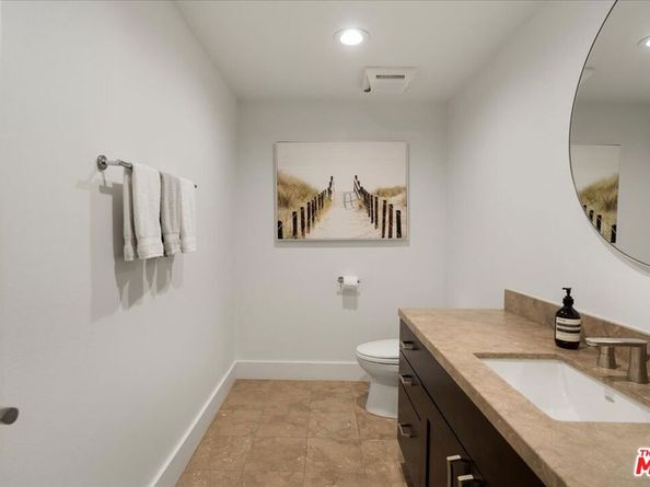 2010 S Beverly Glen Boulevard 302, Los Angeles CA 90025