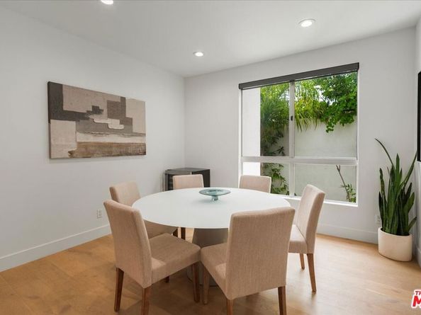 2010 S Beverly Glen Boulevard 302, Los Angeles CA 90025