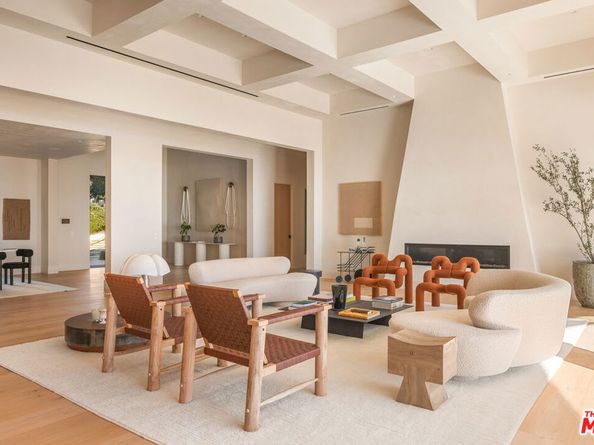 24824 Pacific Coast Highway, Malibu CA 90265