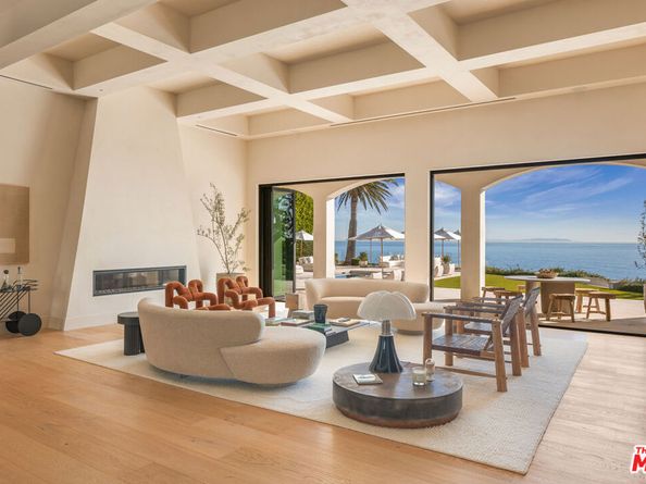 24824 Pacific Coast Highway, Malibu CA 90265