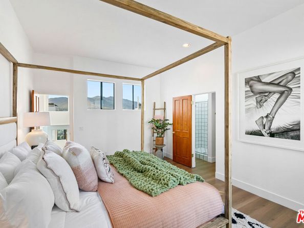 29221 Heathercliff Road 13, Malibu CA 90265