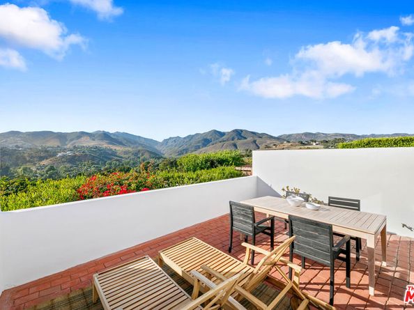 29221 Heathercliff Road 13, Malibu CA 90265