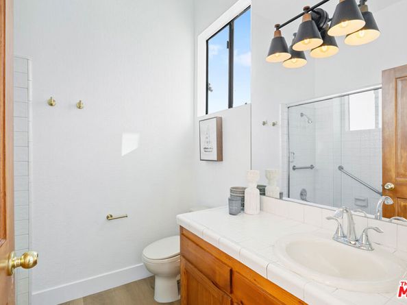 29221 Heathercliff Road 13, Malibu CA 90265