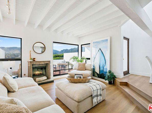 29221 Heathercliff Road 13, Malibu CA 90265