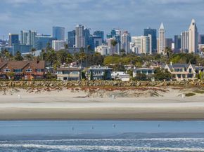 535 Ocean Blvd, Coronado CA 92118