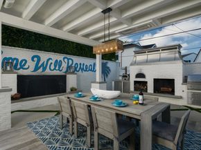 535 Ocean Blvd, Coronado CA 92118