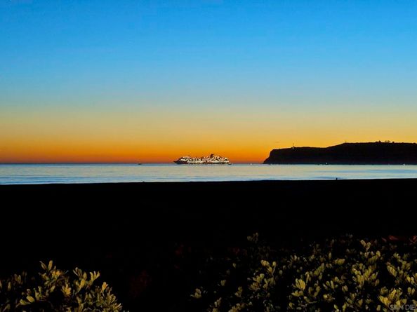 535 Ocean Blvd, Coronado CA 92118