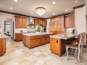 7552 Montien Road, San Diego CA 92127