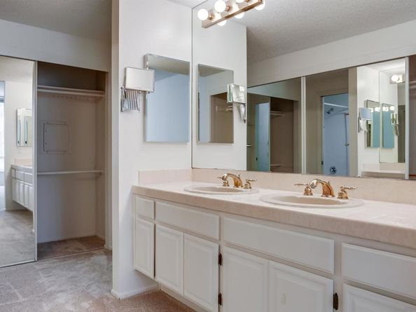 4018 Nobel Dr 201, San Diego CA 92122