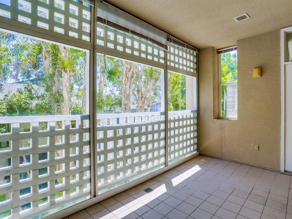 4018 Nobel Dr 201, San Diego CA 92122