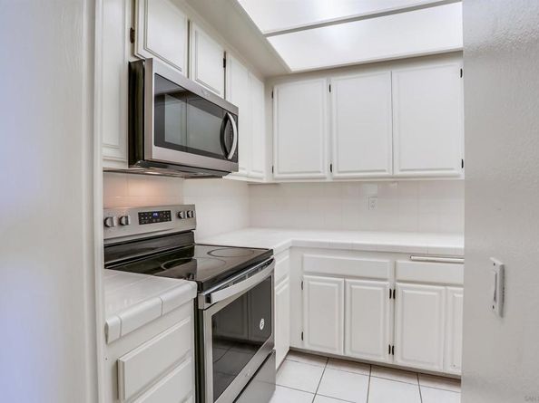 4018 Nobel Dr 201, San Diego CA 92122